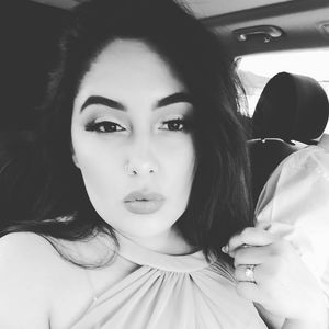 Meet your Posher, Jasmine